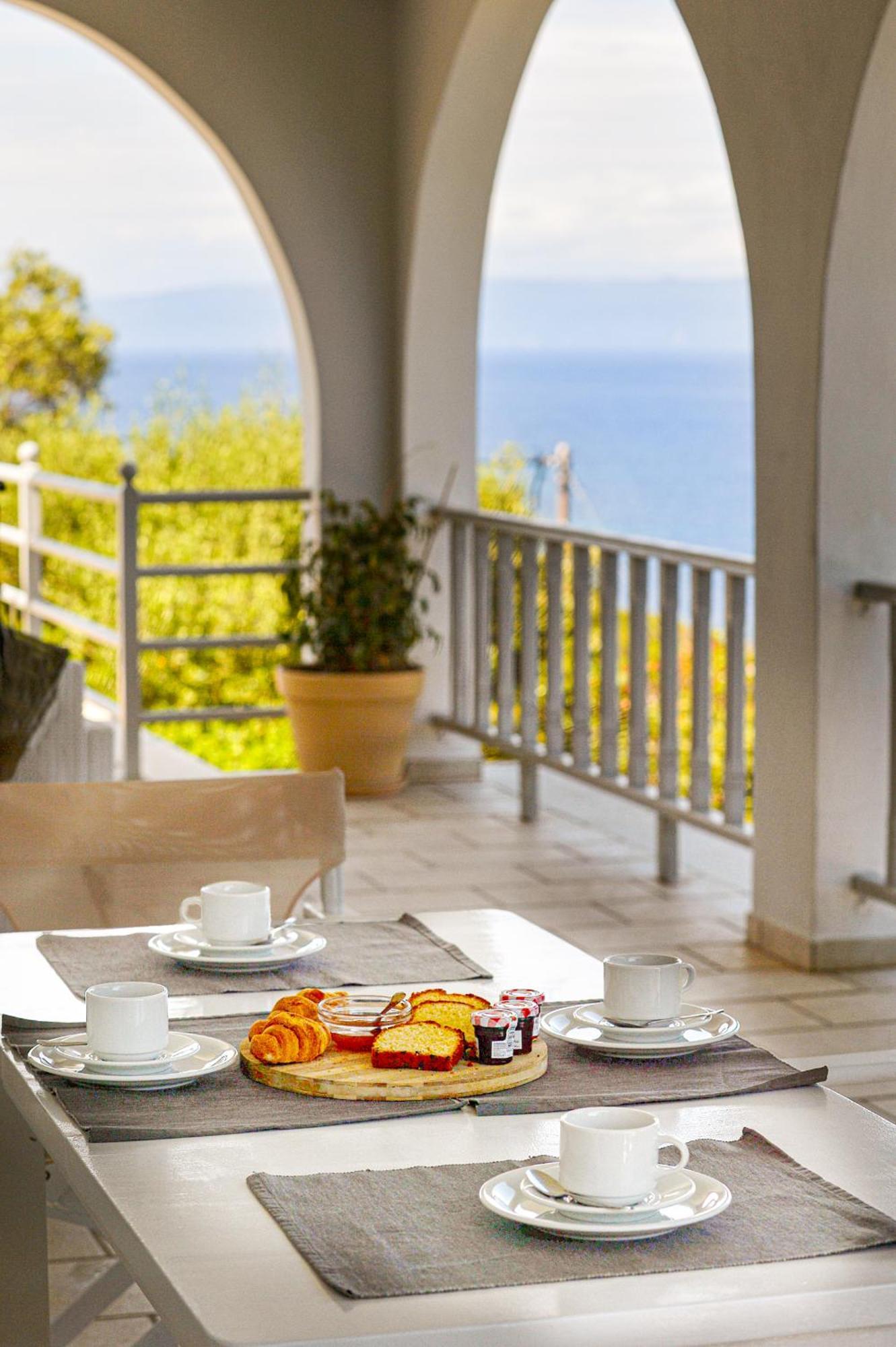 Porto OziasLioniskari Seaviews - Paxoi'S Private Pool Oasis别墅 外观 照片
